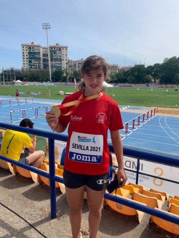 Julia Nortes se proclama campeona de Espa&ntilde;a de 1.000 metros lisos