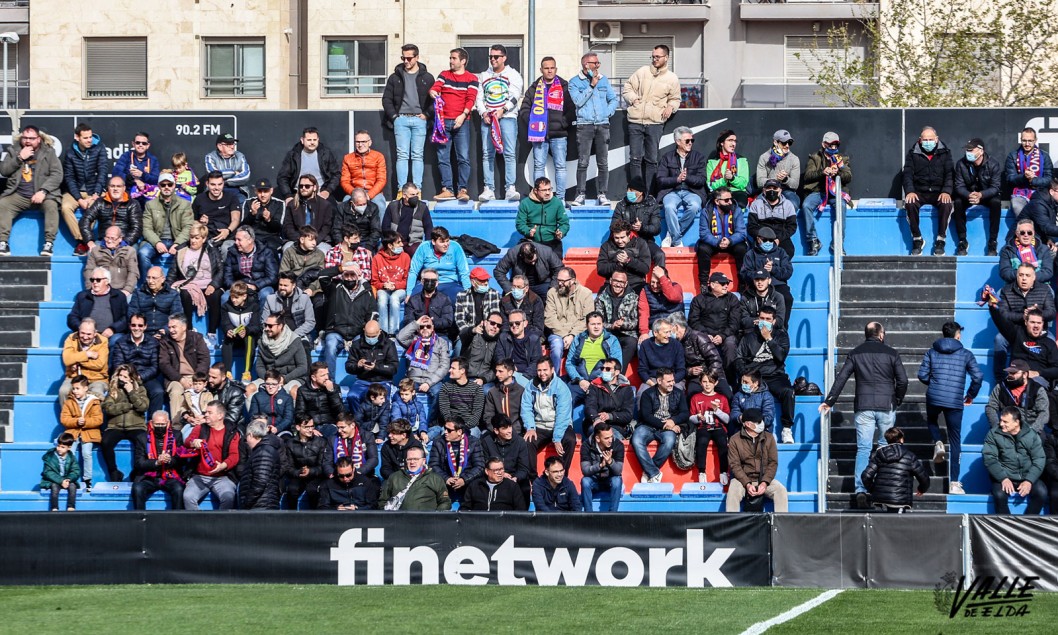 El Eldense invita al fútbol a las señoras en el Día de la Madre El Eldense invita al fútbol a las señoras en el Día de la Madre