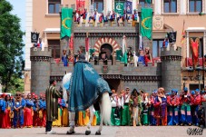 Los Moros y Cristianos de Elda ya son de inter&eacute;s tur&iacute;stico internacional
