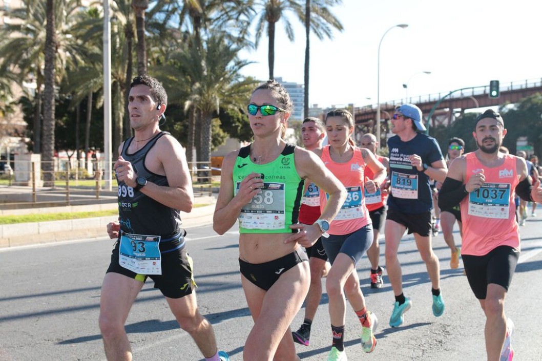 Pilar Rubio ganó la Media Maratón de Almería Pilar Rubio ganó la Media Maratón de Almería