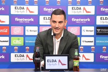 V&iacute;ctor Lafuente: "En l&iacute;neas generales estamos contentos con la plantilla que tenemos"