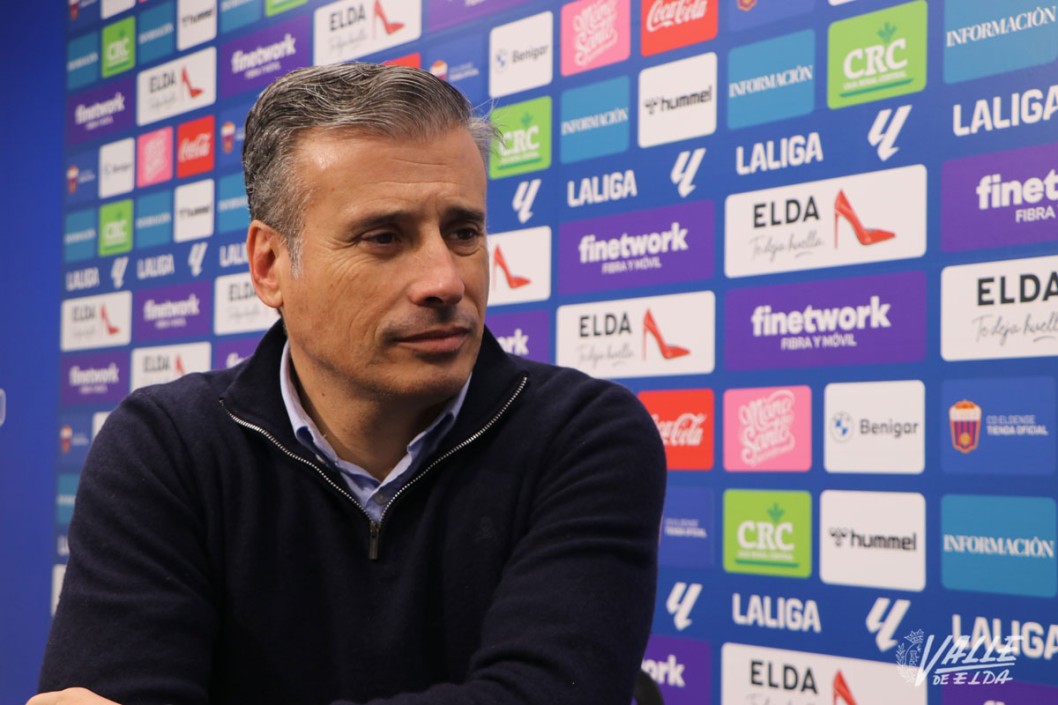 El director deportivo, Miguel Ángel Gómez, finaliza su etapa en el CD Eldense El director deportivo, Miguel Ángel Gómez, finaliza su etapa en el CD Eldense