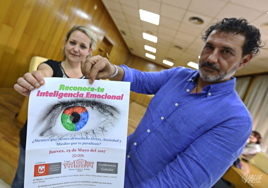 Charla en Elda para concienciar sobre las emociones Charla en Elda para concienciar sobre las emociones