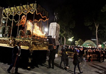 El 8&ordm; Encuentro Interdiocesano re&uacute;ne las ocho im&aacute;genes de Semana Santa en la Plaza Castelar