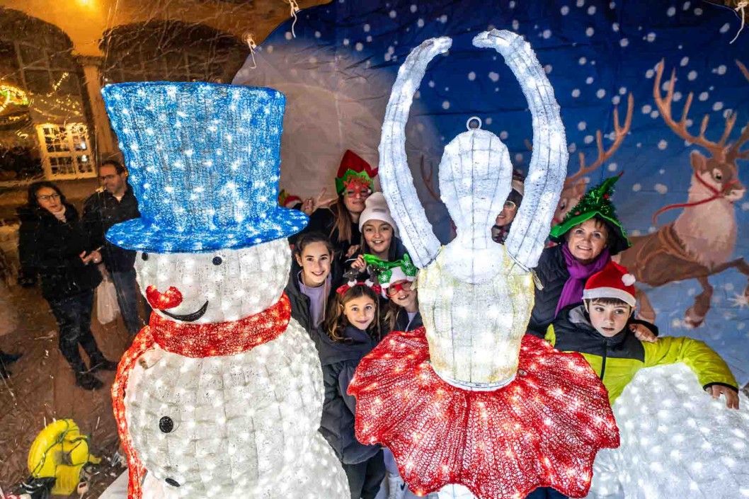 La magia de la Navidad ilumina Elda La magia de la Navidad ilumina Elda