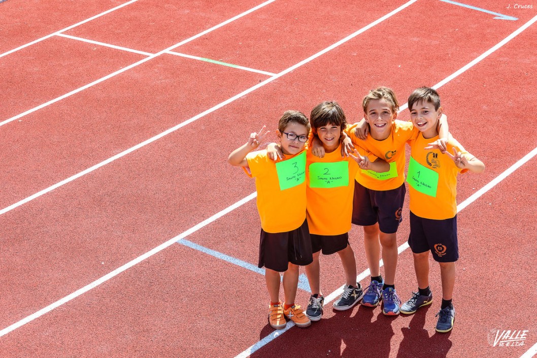 La Pista de Atletismo de La Sismat se reabre, tras la remodelación, con las Jornadas de Atletismo La Pista de Atletismo de La Sismat se reabre, tras la remodelación, con las Jornadas de Atletismo