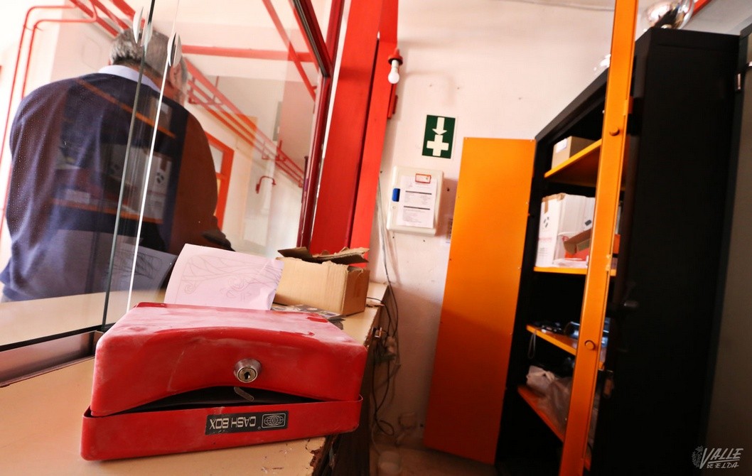 Robo con destrozos en el colegio de educación especial Miguel de Cervantes durante la pasada madrugada Robo con destrozos en el colegio de educación especial Miguel de Cervantes durante la pasada madrugada