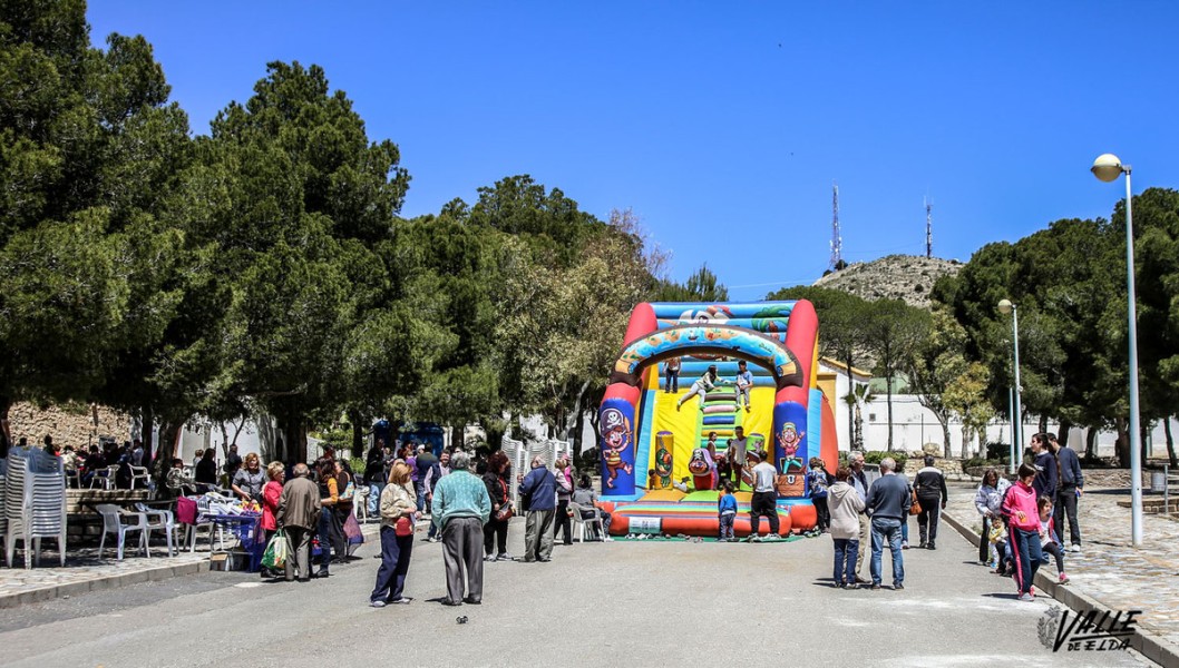 La FAVE recupera la convivencia vecinal en San Crispín con motivo del 1º de Mayo La FAVE recupera la convivencia vecinal en San Crispín con motivo del 1º de Mayo
