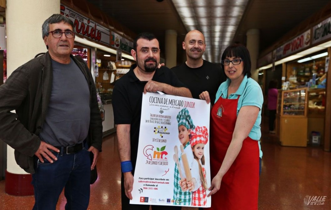 Vuelve la "Cocina del Mercado Junior" a los mercados de Elda Vuelve la "Cocina del Mercado Junior" a los mercados de Elda
