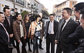 Ximo Puig en su primera visita a Elda se compromete a crear un plan estrat&eacute;gico para el calzado