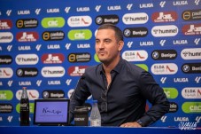 V&iacute;ctor Lafuente: "El Eldense va a crecer con el paso de la competici&oacute;n"