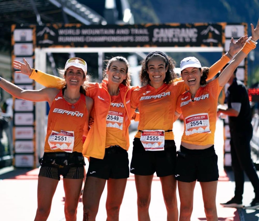 Mar&iacute;a Fuentes, subcampeona del mundo en "short trail" por equipos