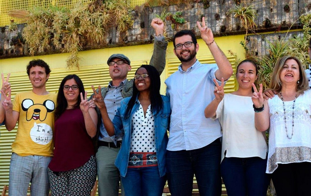 Neus Pineda de Sí Podemos Petrer, candidata al Congreso Neus Pineda de Sí Podemos Petrer, candidata al Congreso