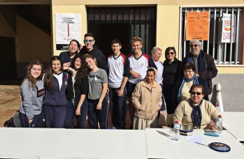 El colegio de las Carmelitas celebra su tradicional "Operaci&oacute;n bocata" a beneficio de Manos Unidas