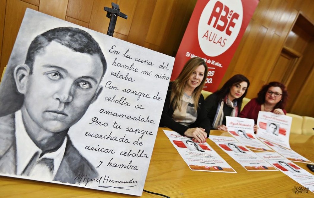 Aulas de la Tercera Edad homenajeará a Miguel Hernández en el Día de la Poesía Aulas de la Tercera Edad homenajeará a Miguel Hernández en el Día de la Poesía