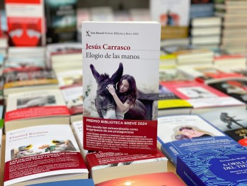 "Elogio de las manos" de Jes&uacute;s Carrasco