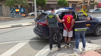 Detienen en Elda a un hombre acusado de atracar a punta de cuchillo una gasolinera de Monforte del Cid