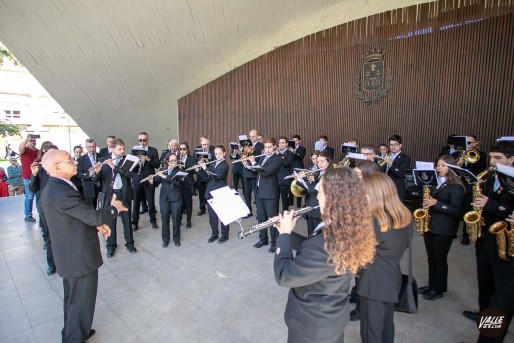 Tradici&oacute;n para celebrar el 9 de Octubre en Elda