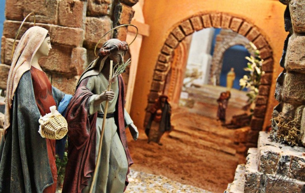 El belén de las Cofradías de Semana Santa se traslada a la calle Jardines y se amplía hasta ocupar 50 metros El belén de las Cofradías de Semana Santa se traslada a la calle Jardines y se amplía hasta ocupar 50 metros