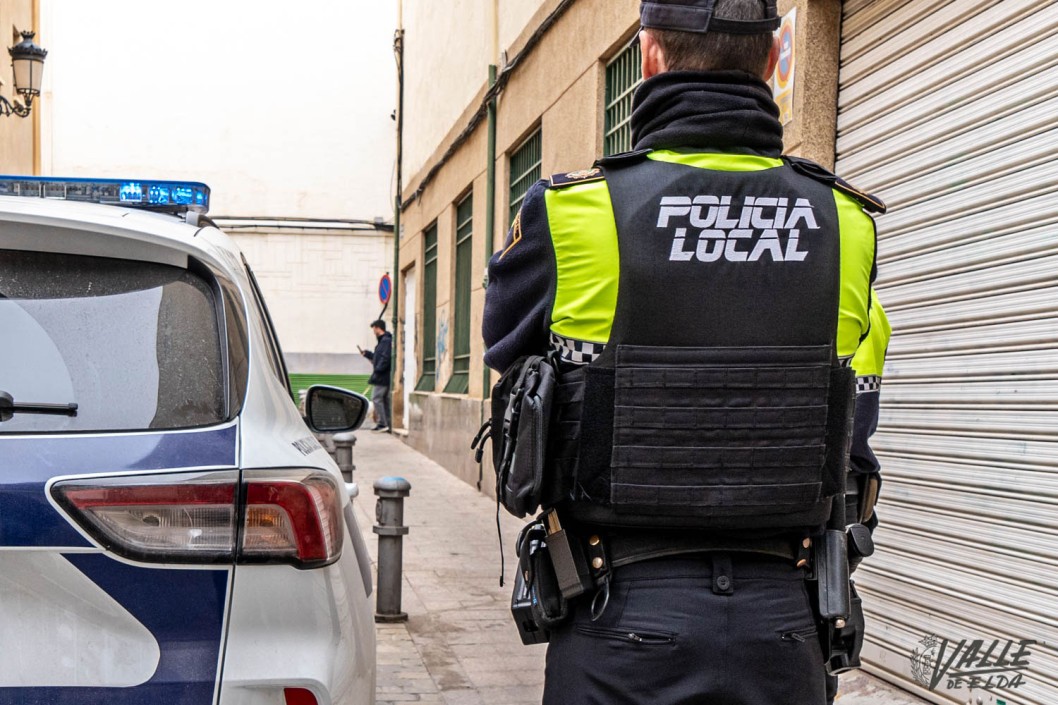 La Polic&iacute;a Local detiene a un hombre por robar a clientes de un bar en el casco hist&oacute;rico de Elda