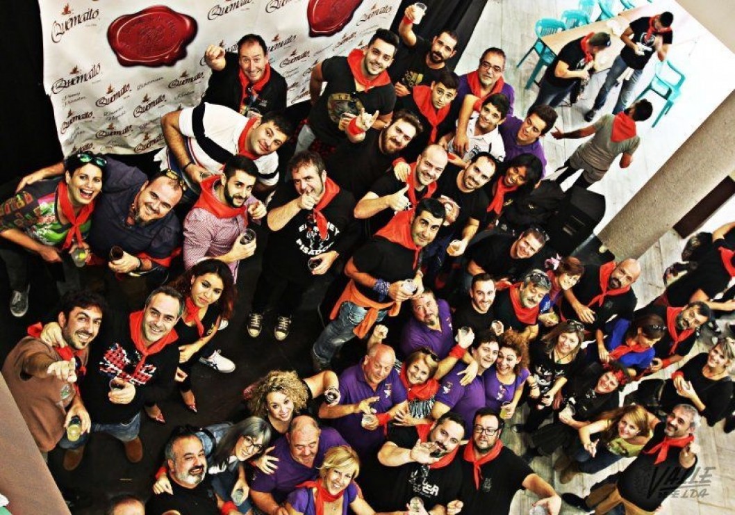 Unas 300 personas consolidan la "Senda de los elefantes" por los cuartelillos de Elda Unas 300 personas consolidan la "Senda de los elefantes" por los cuartelillos de Elda