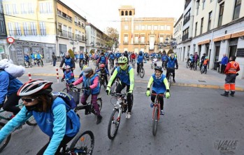 FAVE organiza la 31&ordf; Marcha de bicicletas para celebrar el D&iacute;a de la Constituci&oacute;n