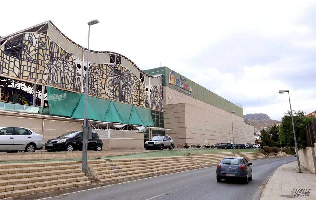 Comienza la nueva andadura del centro comercial Bassa El Moro con la renovación de sus espacios y la llegada de primeras marcas Comienza la nueva andadura del centro comercial Bassa El Moro con la renovación de sus espacios y la llegada de primeras marcas