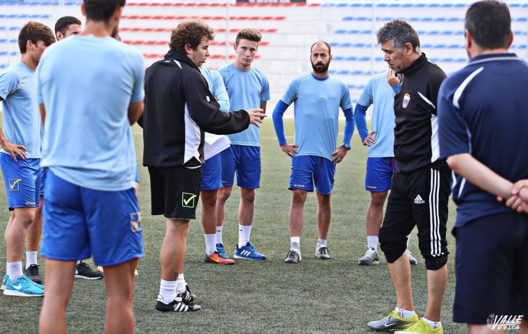 Mario Barrera se hace cargo definitivamente del Eldense Mario Barrera se hace cargo definitivamente del Eldense