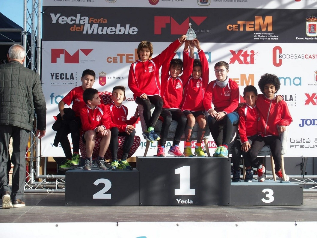El Capet consigue seis nuevas medallas El Capet consigue seis nuevas medallas