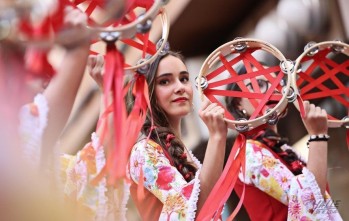 Los peque&ntilde;os festeros se lucen en el Desfile Infantil