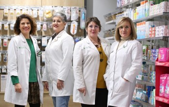 La Farmacia Las 300 se especializa en tratamientos alternativos como complemento a los medicamentos