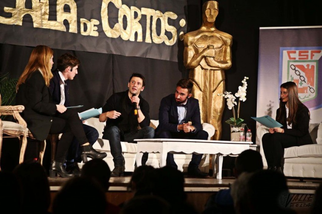 El actor eldense Fran Nortes arropa la primera edición del Festival de Cortos del colegio Sagrada Familia El actor eldense Fran Nortes arropa la primera edición del Festival de Cortos del colegio Sagrada Familia