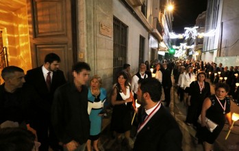 Un joven ebrio se cuela en la casa de Las Beltranas durante la procesi&oacute;n para "explorarla"