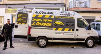 La empresa Lavados y Engrases J. Poveda crece y ampl&iacute;a su servicio con el alquiler de una furgoneta