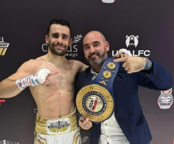 Jos&eacute; Quiles se proclama campe&oacute;n de Europa en la "IBA Champions Night" de Dub&aacute;i