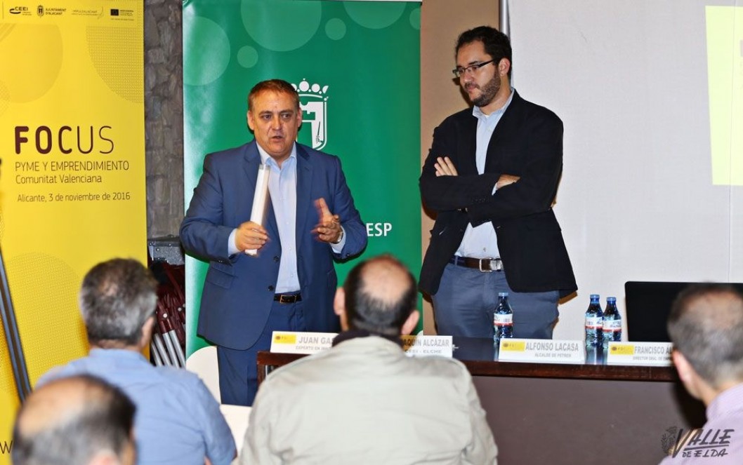Petrer acoge la presentación comarcal de la macrojornada Focus del CEEI para emprendedores Petrer acoge la presentación comarcal de la macrojornada Focus del CEEI para emprendedores
