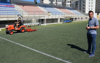 El Ayuntamiento acondiciona el c&eacute;sped artificial del Nuevo Pepico Amat y los campos de La Sismat