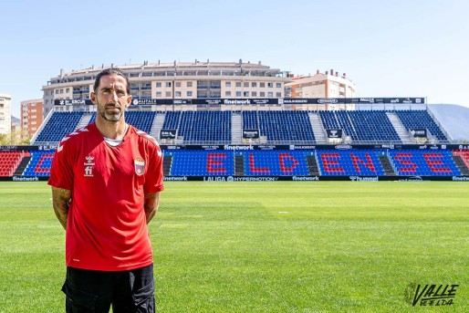 Marc Mateu: "En el partido ante el Alcorc&oacute;n nos jugamos la vida ambos equipos, as&iacute; que iremos a por todas"