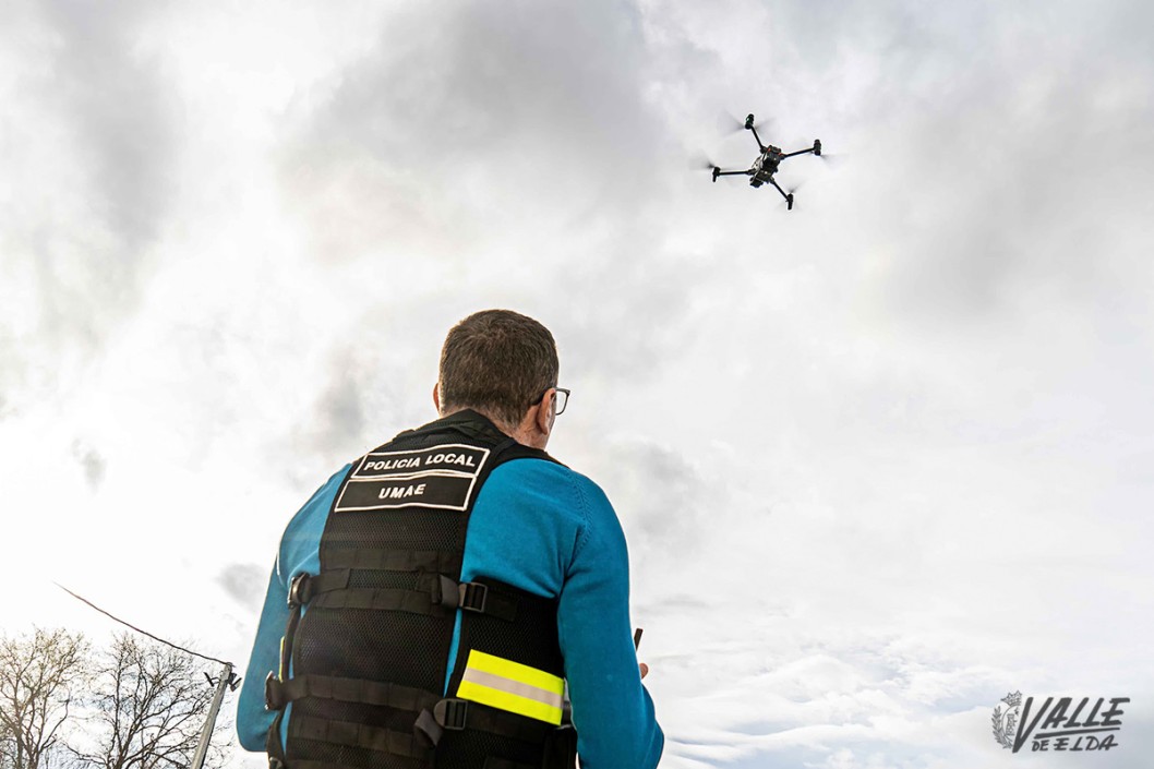 La Policía Local de Elda adquiere un dron para las emergencias La Policía Local de Elda adquiere un dron para las emergencias