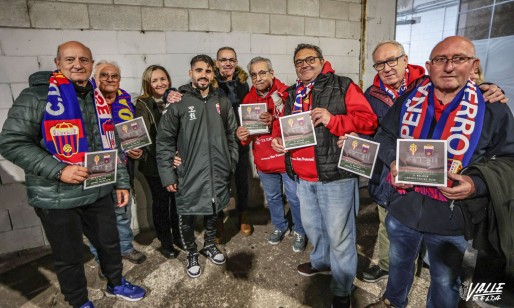 La familia de Cris Montes agradece a la Pe&ntilde;a El Hierro su apoyo al equipo