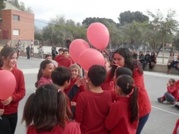 Los alumnos del colegio Pintor Sorolla de Elda celebran el D&iacute;a de la Paz 
