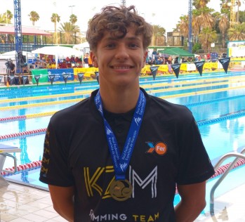 El nadador petrerense Mikel Bonal es Campe&oacute;n de Espa&ntilde;a en 200 metros braza