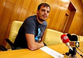 Izquierda Unida pide al Ayuntamiento que Elda se sume a la red de ciudades acogedoras de refugiados
