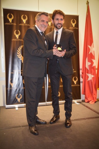 Evonh&eacute; recibe la Medalla de Oro de la Asociaci&oacute;n Espa&ntilde;ola de Profesionales de la Imagen 