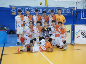 Gran temporada del Club Voleibol Santo Domingo Petrer