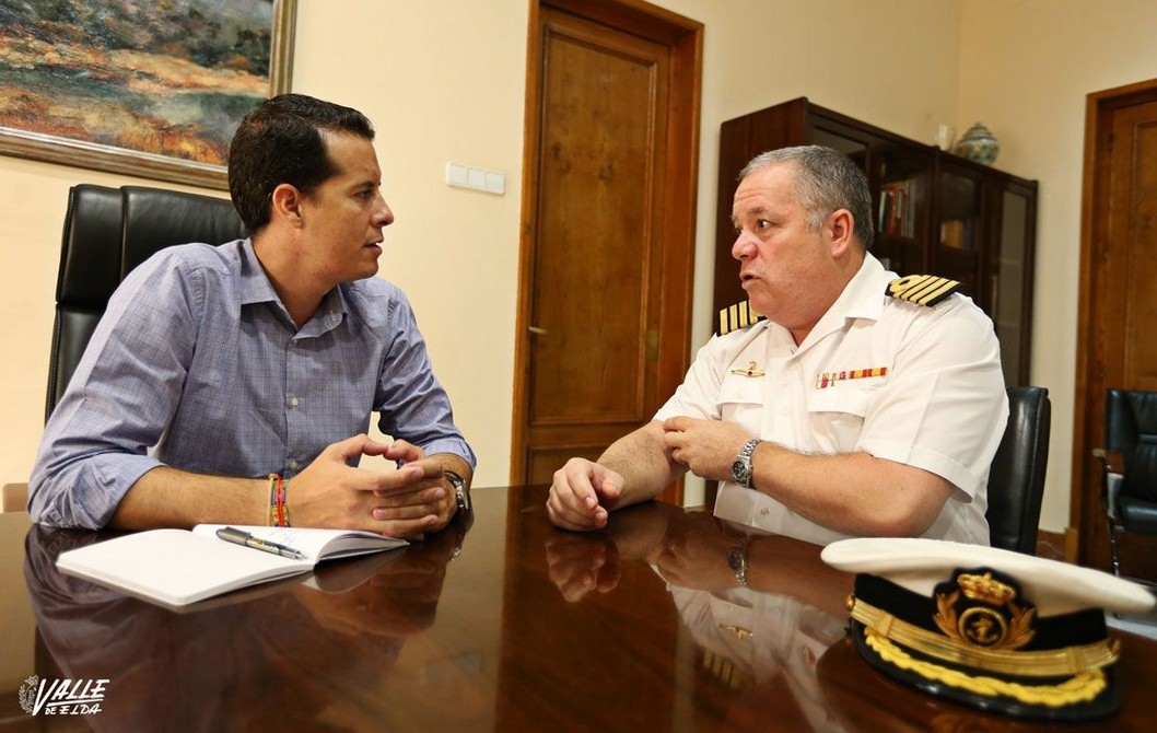 Rubén Alfaro se reúne con el subdelegado de Defensa en Alicante Rubén Alfaro se reúne con el subdelegado de Defensa en Alicante