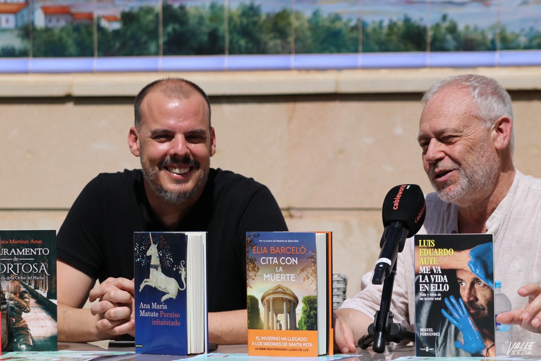“Letras a la fresca”, un programa de encuentros literarios veraniegos “Letras a la fresca”, un programa de encuentros literarios veraniegos