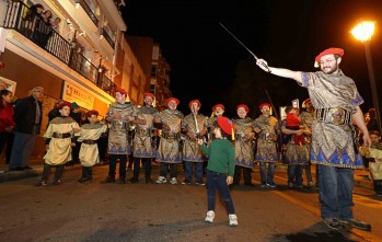 Petrer se encamina hacia sus fiestas de Moros y Cristianos con las segundas "Entraetas"