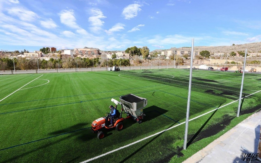 La remodelación del tercer campo de La Sismat, a punto de acabar La remodelación del tercer campo de La Sismat, a punto de acabar
