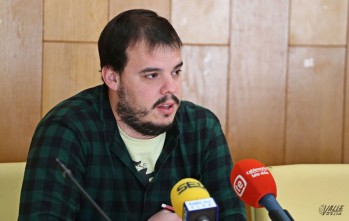 IU cree que el retraso de los presupuestos dejar&aacute; perder ayudas, subvenciones y planes de empleo